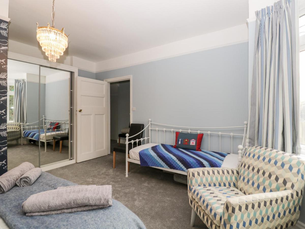Molly'S Place Борнмут Экстерьер фото